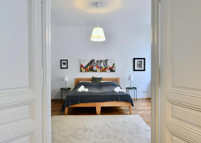 & Charming Viennese Flat Apartamento Viena